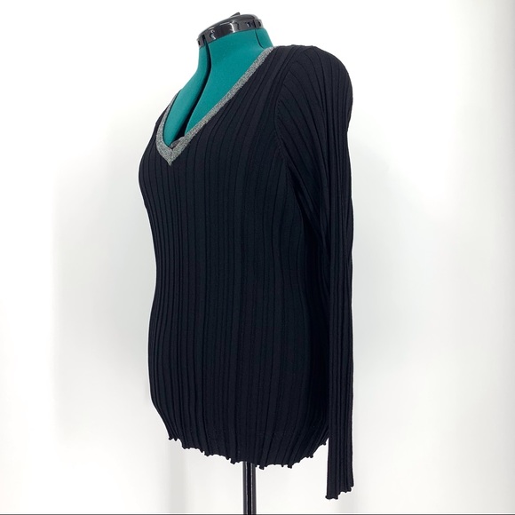 Rebel Wilson x Angels V-Neck Fitted Sweater, 0X - Picture 3 of 16